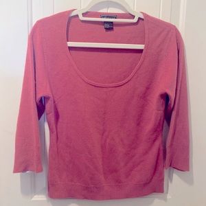 NWT Womens sweater